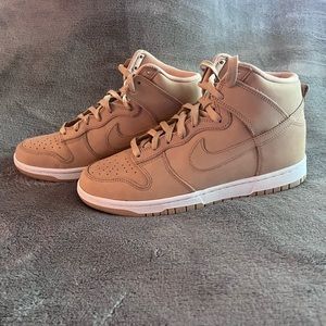Nike Dunk High Premium